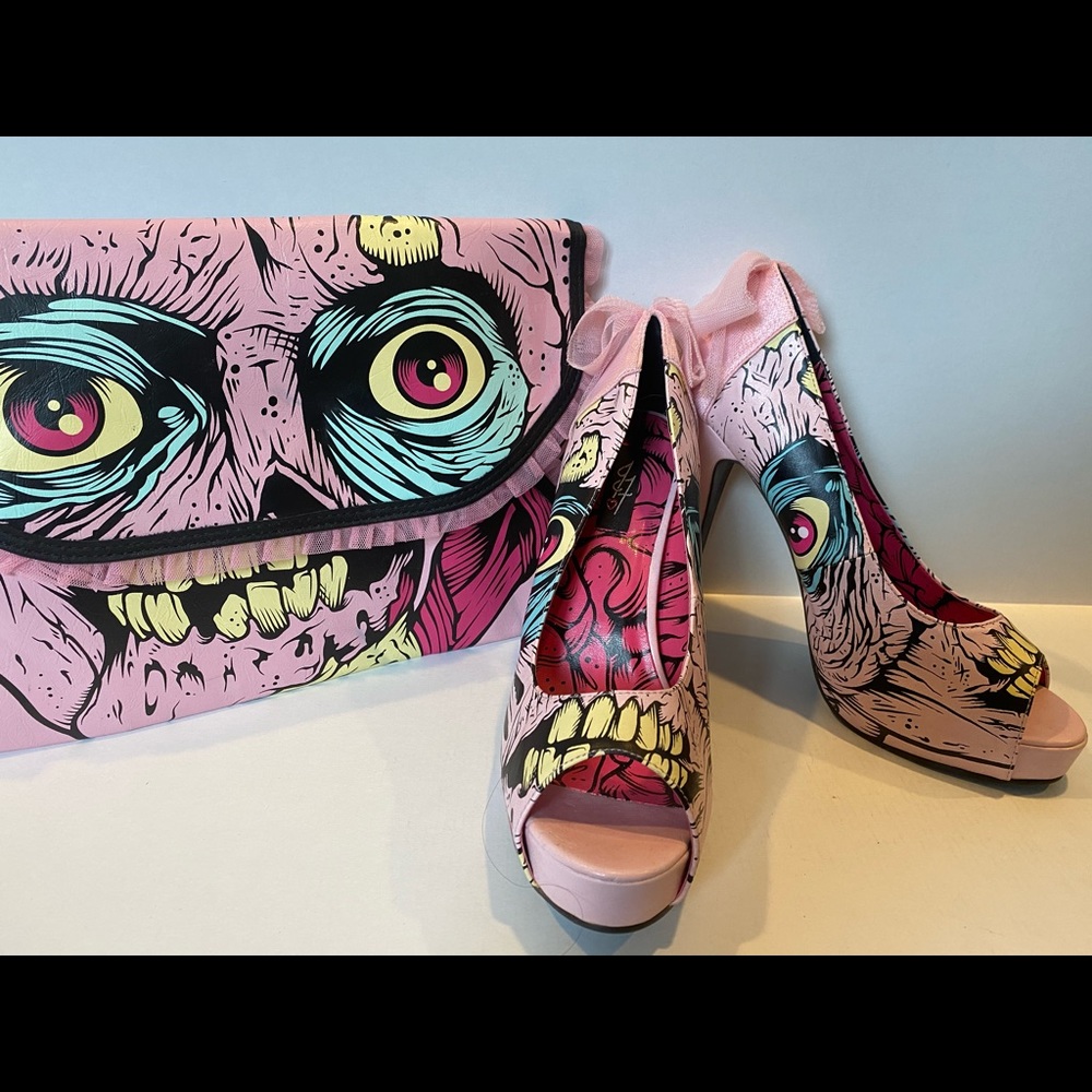 NWOT IRON FIST HEELS